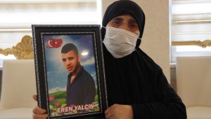 Evlat nöbetindeki Gebzeli anne eylemini sürdürüyor
