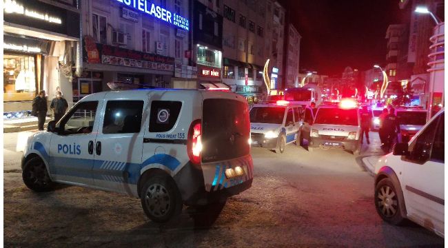 Gebze'de tartıştığı husumetlisini silahla vurdu