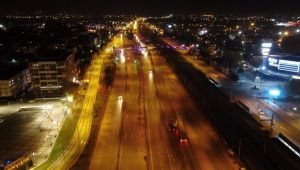 Kocaeli'de cadde ve sokaklar boş kaldı