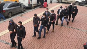 Kocaeli'de zehir tacirlerine eş zamanlı operasyon