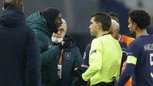 PSG - Başakşehir maçında Webo'ya ırkçılık!