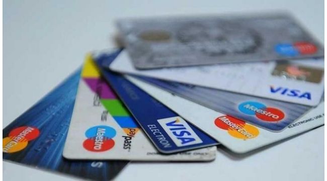 Şirketin borcunu ödemesi için sevgilisine verdiği kart yüzünden davalık oldu