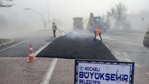 Sokağa çıkma kısıtlamasında yollara asfalt çekildi