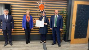 AK Parti Dilovası kadın kolları yönetimini oluşturdu