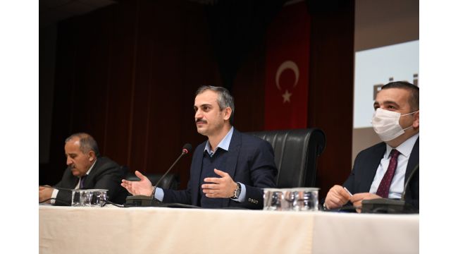 Çiftçi birim müdürleriyle değerlendirme yaptı