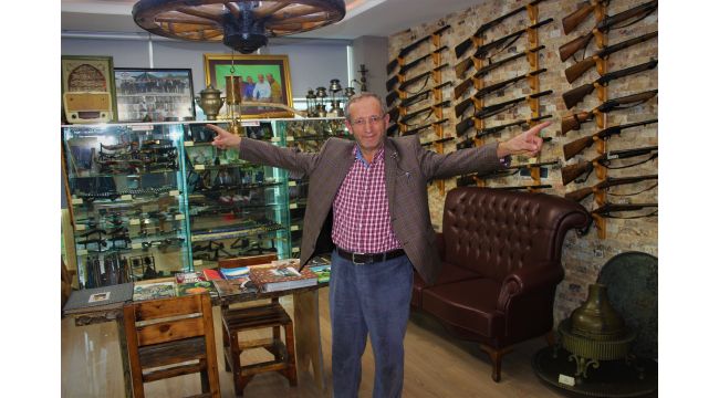 Gebzeli iş adamı ofisini müzeye çevirdi