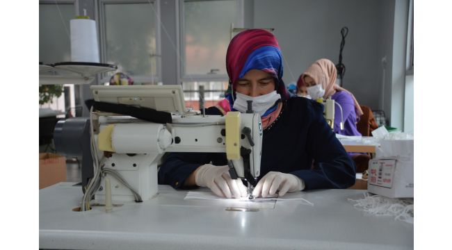 İzmit Belediyesi, 2020’de salgına karşı sağlık üretti