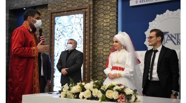 Kartepe’de 2020 yılında 605 çift evlendi