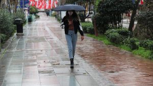 Kocaeli'de beklenen yağmur yağmaya başladı