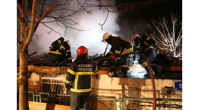 Sobadan çıkan yangın evi küle çevirdi