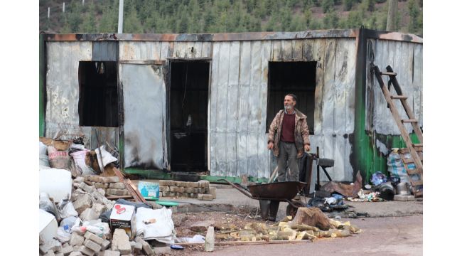 Sokakta kalan vatandaş, yeni konteynerine kavuştu