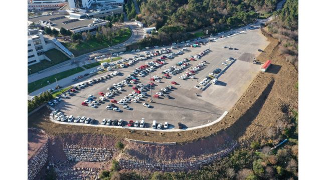 Umuttepe otoparkında çevre düzenlemesi yapıldı