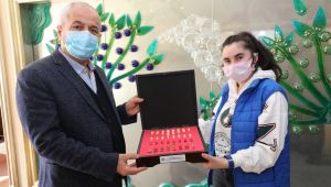 Büyükgöz'ün desteği Selin'e derman oldu!