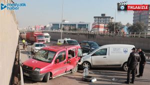 D-100'de 2 hafif ticari araç çarpıştı: 1'i ağır 2 yaralı