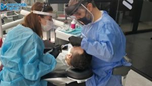 Diş eti hastalığı olanlara korona virüs uyarısı