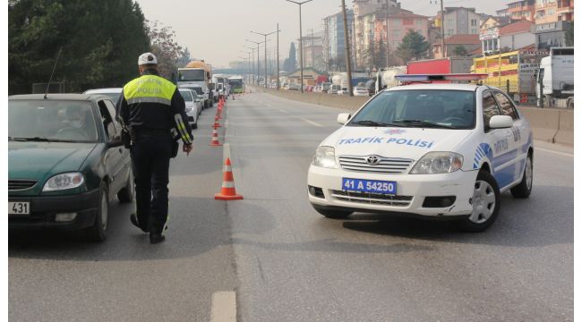 Ehliyetine el konulan avukat direksiyonda yakalandı