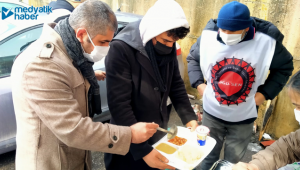 Grevdeki işçilere CHP'den yemek desteği!