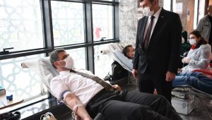 Kartepe'de kan bağışı kampanyası düzenlendi