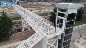 Kongre Merkezi üst geçidinde son viraj