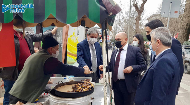 Tarhan esnafı dinledi!