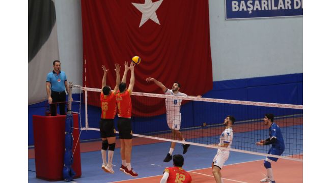 TVF Erkekler 1. Ligi: Kocaeli Büyükşehir Belediyesi Kağıtspor: 0 - Jeopark Kula Belediyespor:3