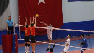 TVF Erkekler 1. Ligi: Kocaeli Büyükşehir Belediyesi Kağıtspor: 0 - Jeopark Kula Belediyespor:3