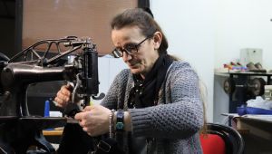 12 yıllık mesleğine veda ederek lostra dükkanı açtı