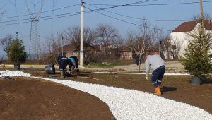 Başiskele’nin Kavşak ve Orta Refüjlerinde Estetik İşler