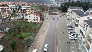 Başiskele ve Gölcük’te yol seferberliği