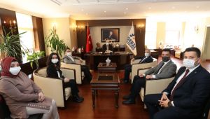 Başkan Büyükgöz’e taziye ziyareti