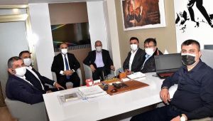 CHP’li Başkanlardan Yüzyıl’a taziye ziyareti!