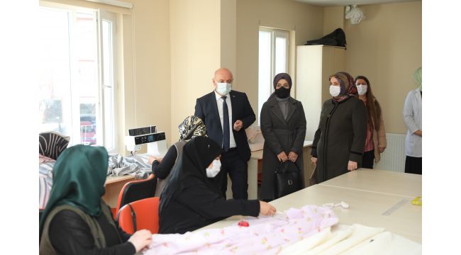 Darıca’da KİGEM ile 7’den 70’e herkes eğitim görüyor