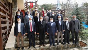 Dilovası'nda muhtarlara hizmet sunumu!