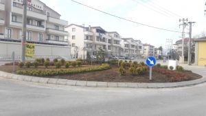 Dönel kavşağa görsel dokunuş