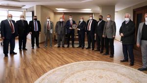 Esnaflardan Başkan Büyükakın’a teşekkür ziyareti