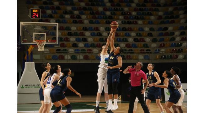 İzmit Belediyespor:52 - Fenerbahçe Öznur Kablo:96