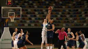 İzmit Belediyespor:52 - Fenerbahçe Öznur Kablo:96