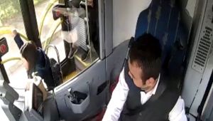 Kahraman Şoför fenalaşan yolcuyu hastaneye yetiştirdi