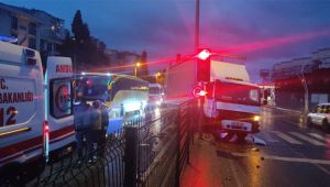 Otomobile çarpan tır karşı şeride geçti: 2 yaralı