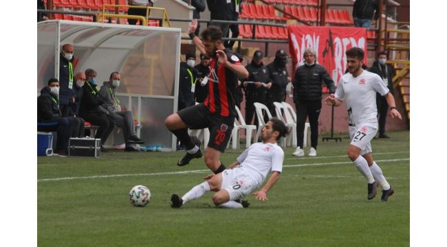 TFF 3. Lig: Gölcükspor: 0 - Batman Petrol Spor: 1