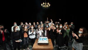 Tiyatrolardan özel buluşma