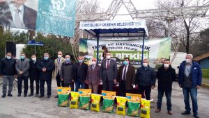 Büyükşehir’in yüzde 50 hibeli tohum desteği çiftçilere ulaştırılmaya başlandı