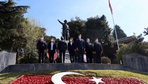 CHP Kocaeli çocuklar için Ata’nın huzurunda