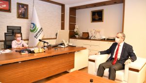 Çiftçi koltuğunu Duygu Melek'e devretti