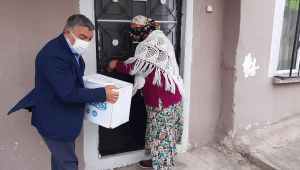 Dilovası Belediyesi'nden tüm hanelere Ramazan kumanyası 