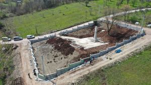 Ermeniler'in katlettiği kayıkçı ailenin kabirleri şehitliğe dönüştü