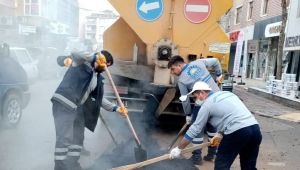 Gebze’de asfalt yama çalışmaları