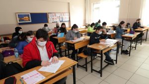 Gebzeli öğrenciler LGS denemesinde ter döktü