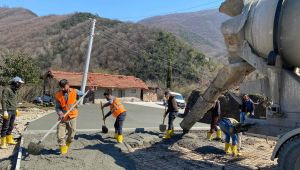 Gölcük, Ulaşlı-Balaban köy yollarına konfor geliyor