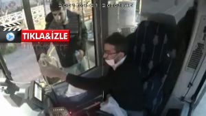 Halk otobüsü şoförü iftar yemeğini yolcu ile paylaştı